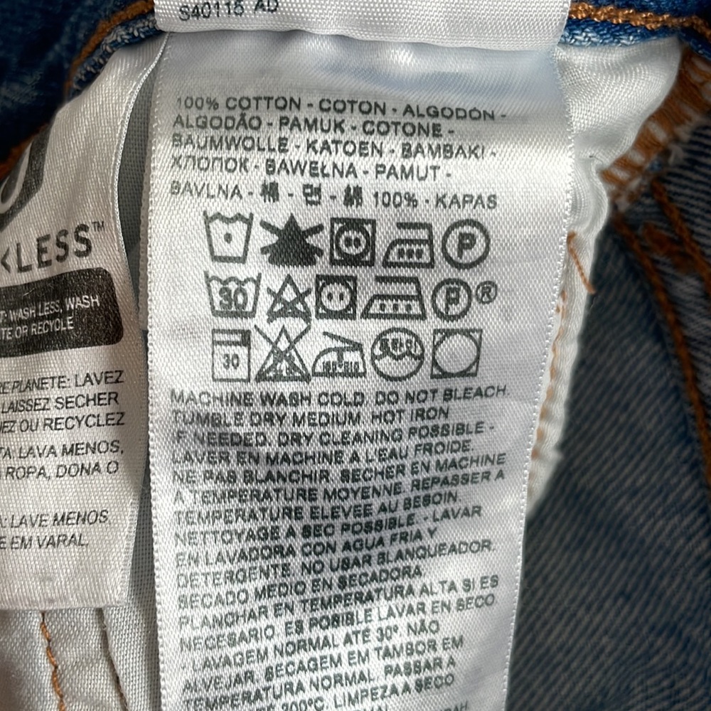 Levi’s 501 High Rise Denim Shorts - Picture 9 of 10